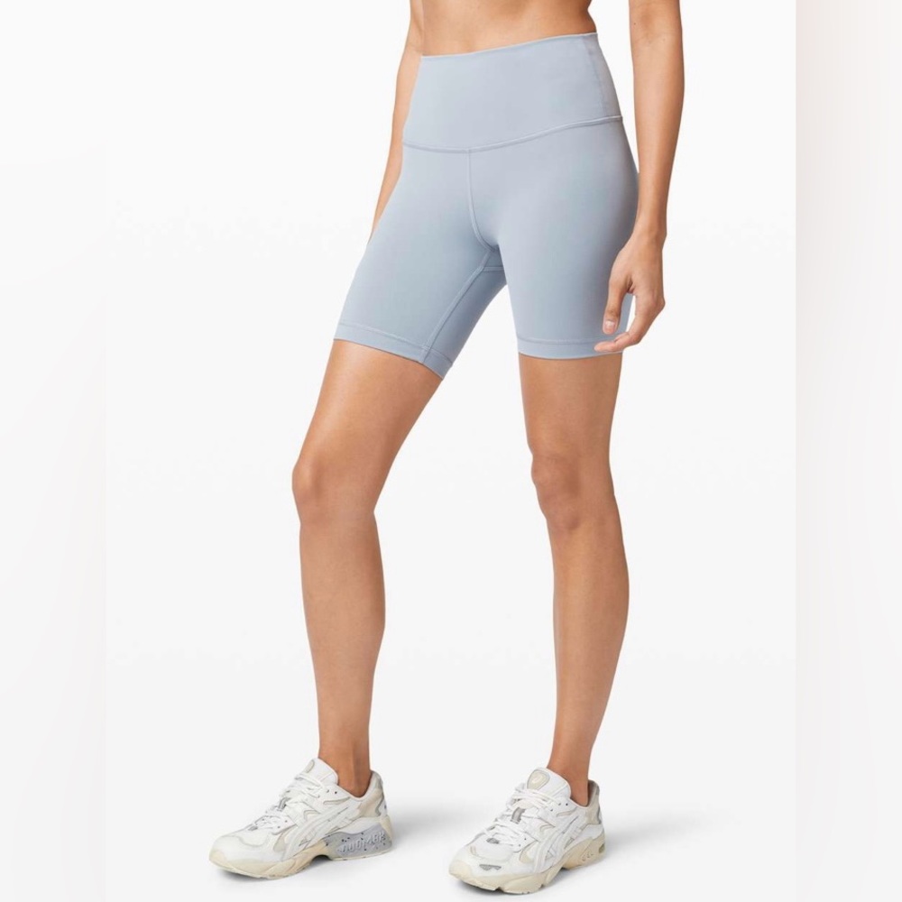 Lululemon Wunder Train High-Rise Short 6" in Size 2. Only Worn Once!